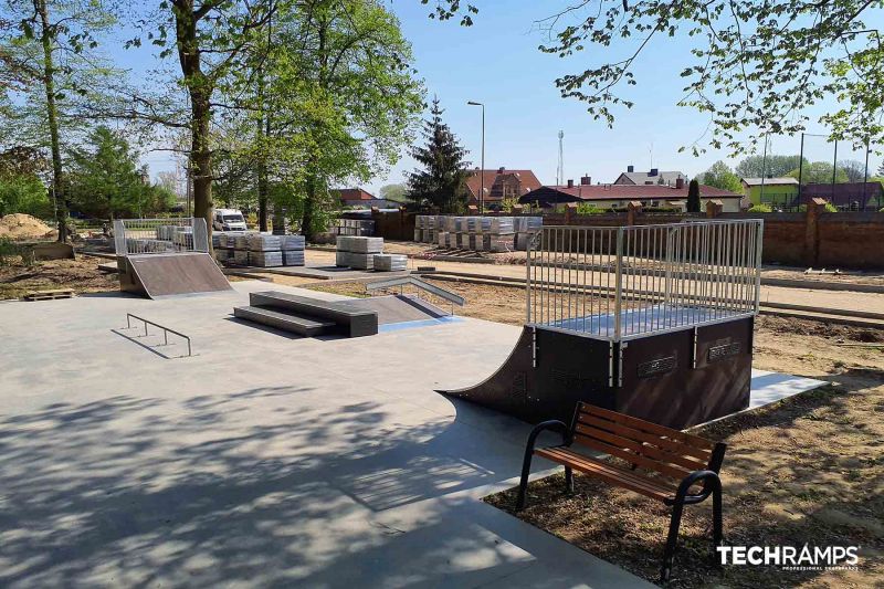 Debrzno skatepark